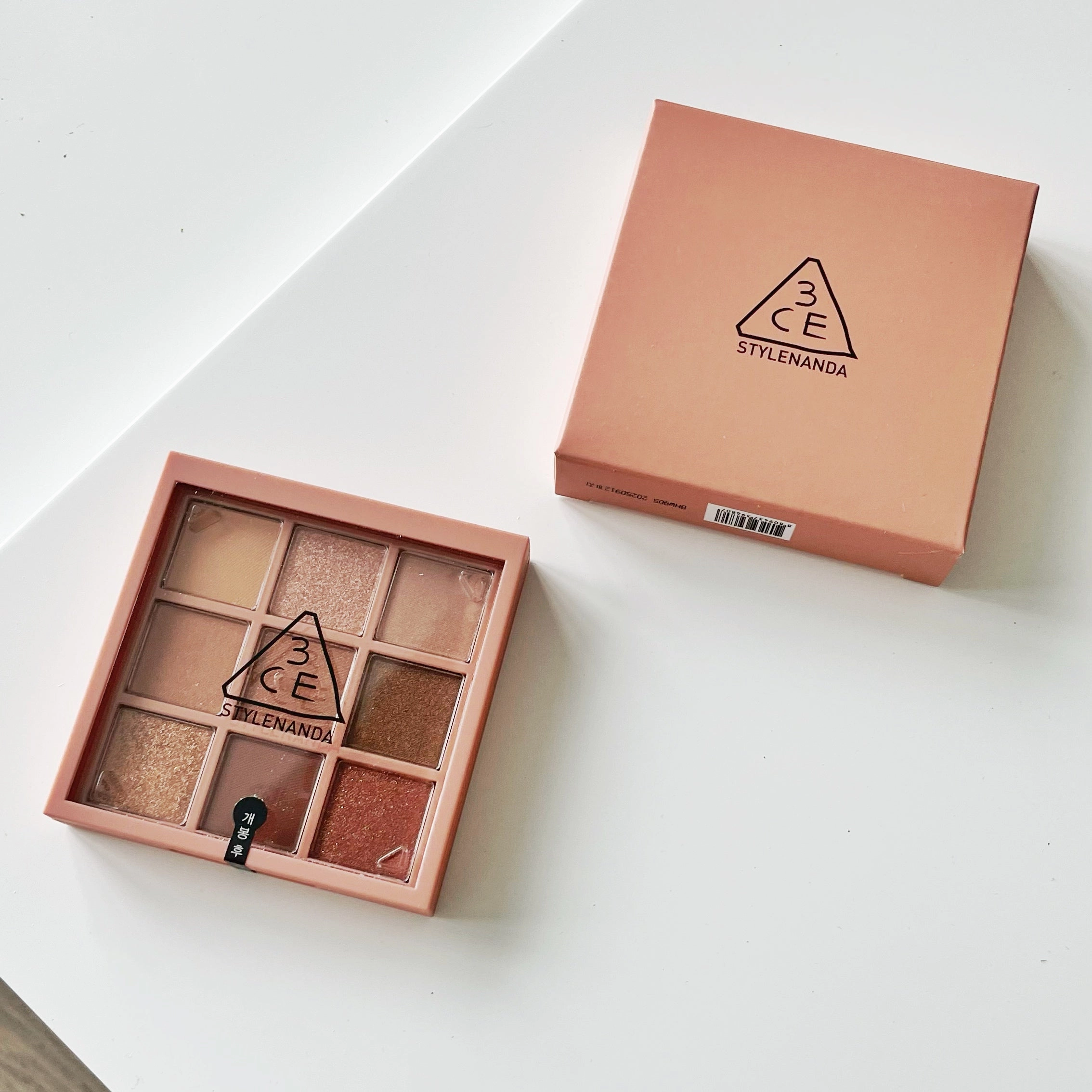 3CE Multi Eye Colour Palette