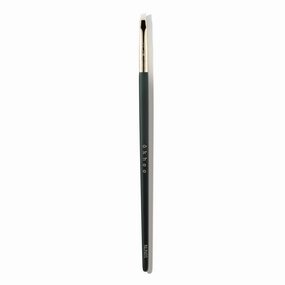 [SOO ADOR] okhee Edge Eye Brush NUN05 - Perfect for Sharp Lines and Precision Shading | Designed by K-Pop Makeup Artist Seo Ok | Makeup Brush Eye Brush