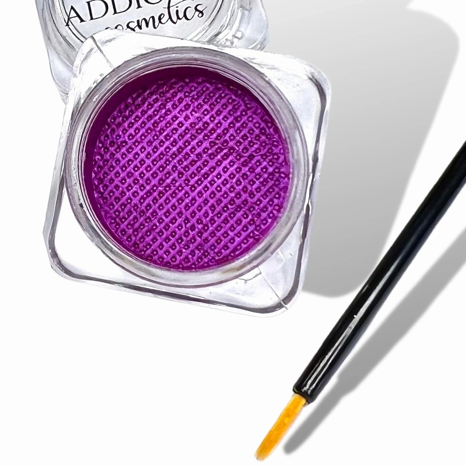 Cake Eyeliner with Applicator Brush - Water Activated Dry Pressed Eyeliner - Long-Lasting, Vibrant Color, Smudge Resistant - Vegan Cruelty Free Paraben Free (Fuchsia Pearl)