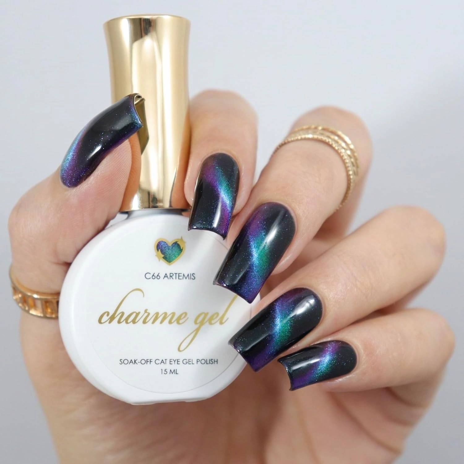 Daily Charme C66 Artemis Velvet Chameleon Cat Eye Magnetic Gel Nail Polish 15ml, Color Shifting Soak Off UV Led Gel Nail Polish, Home DIY/Nail Salon Manicure (Emerald Green)