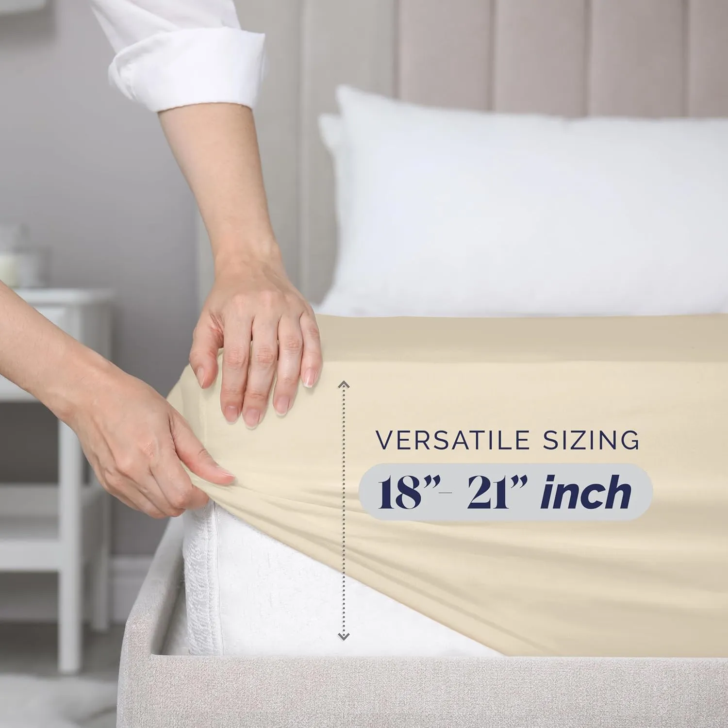 Elegant Comfort Super Soft 1-Piece Single Extra Deep Pocket 1500 Premium Hotel Quality Microfiber Fitted Sheet for High Mattress up to 21" inch with Double Sided Smart Pockets, King, Cream