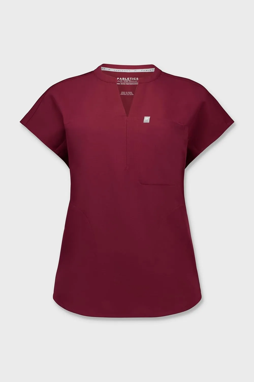 Fabletics Women's Evolve 3-Pocket Scrub Top with an Oversized Fit - MotionTech, 4-Way Stretch, Wrinkle-Resist, Anti-Shrink