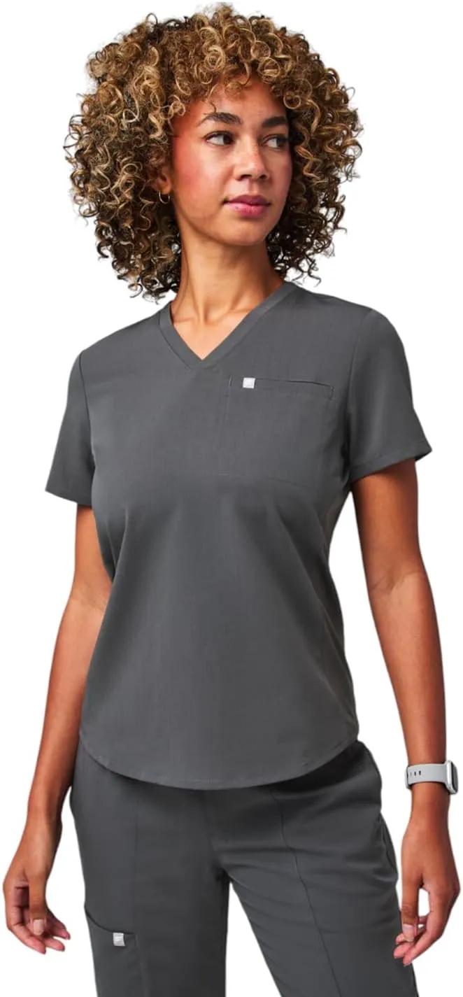 Fabletics Women's Vital 1-Pocket Scrub Top - MotionTech, Wrinkle-Resist, Chest Pocket, Anti-Shrink, Semi-Slim Fit