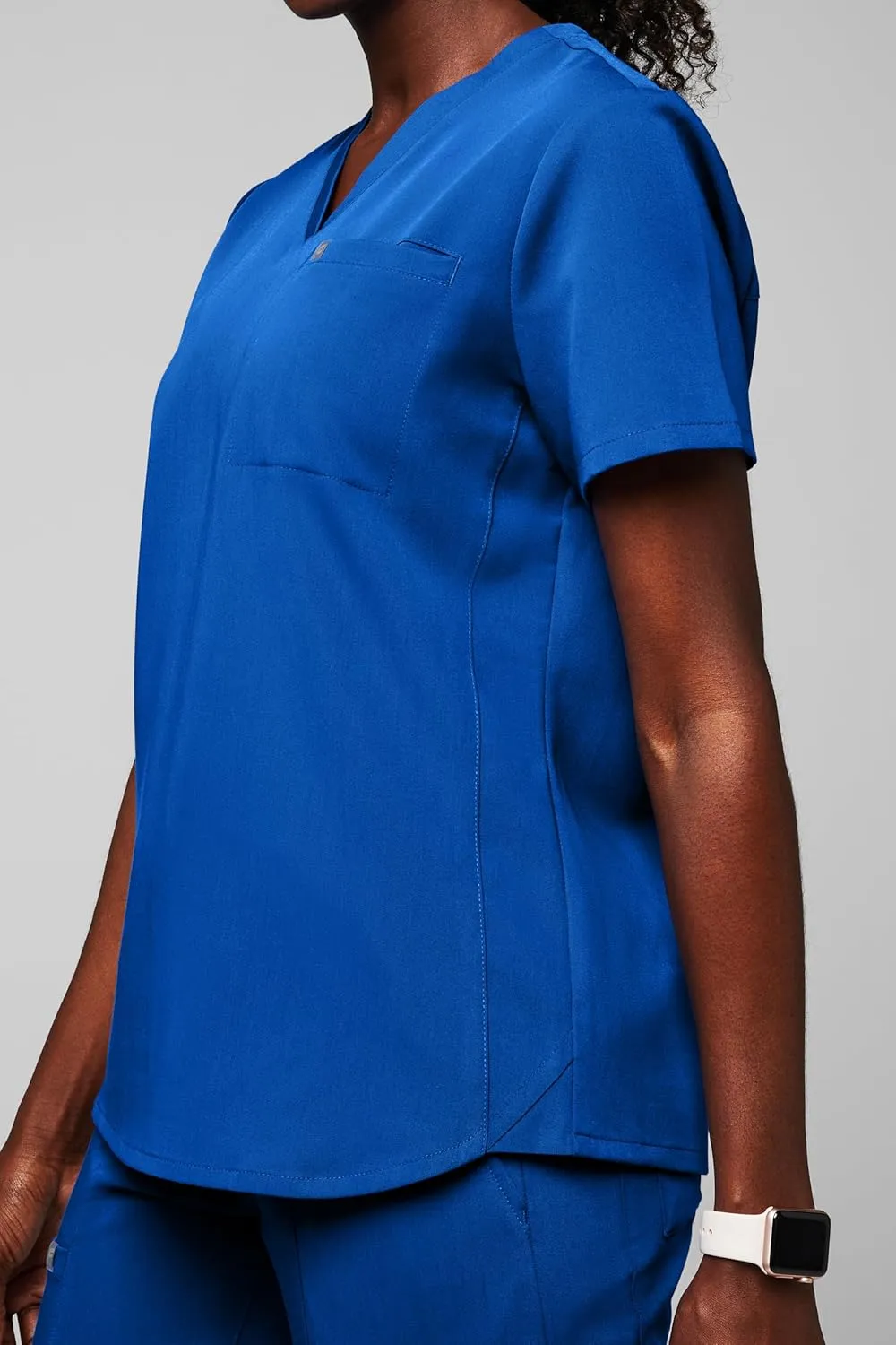 Fabletics Women's Vital 1-Pocket Scrub Top - MotionTech, Wrinkle-Resist, Chest Pocket, Anti-Shrink, Semi-Slim Fit