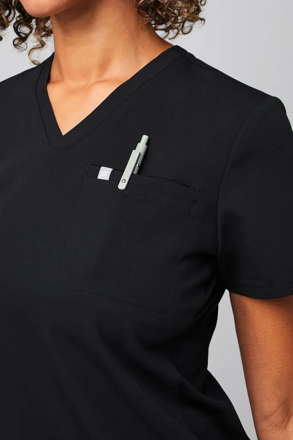 Fabletics Women's Vital 1-Pocket Scrub Top - MotionTech, Wrinkle-Resist, Chest Pocket, Anti-Shrink, Semi-Slim Fit