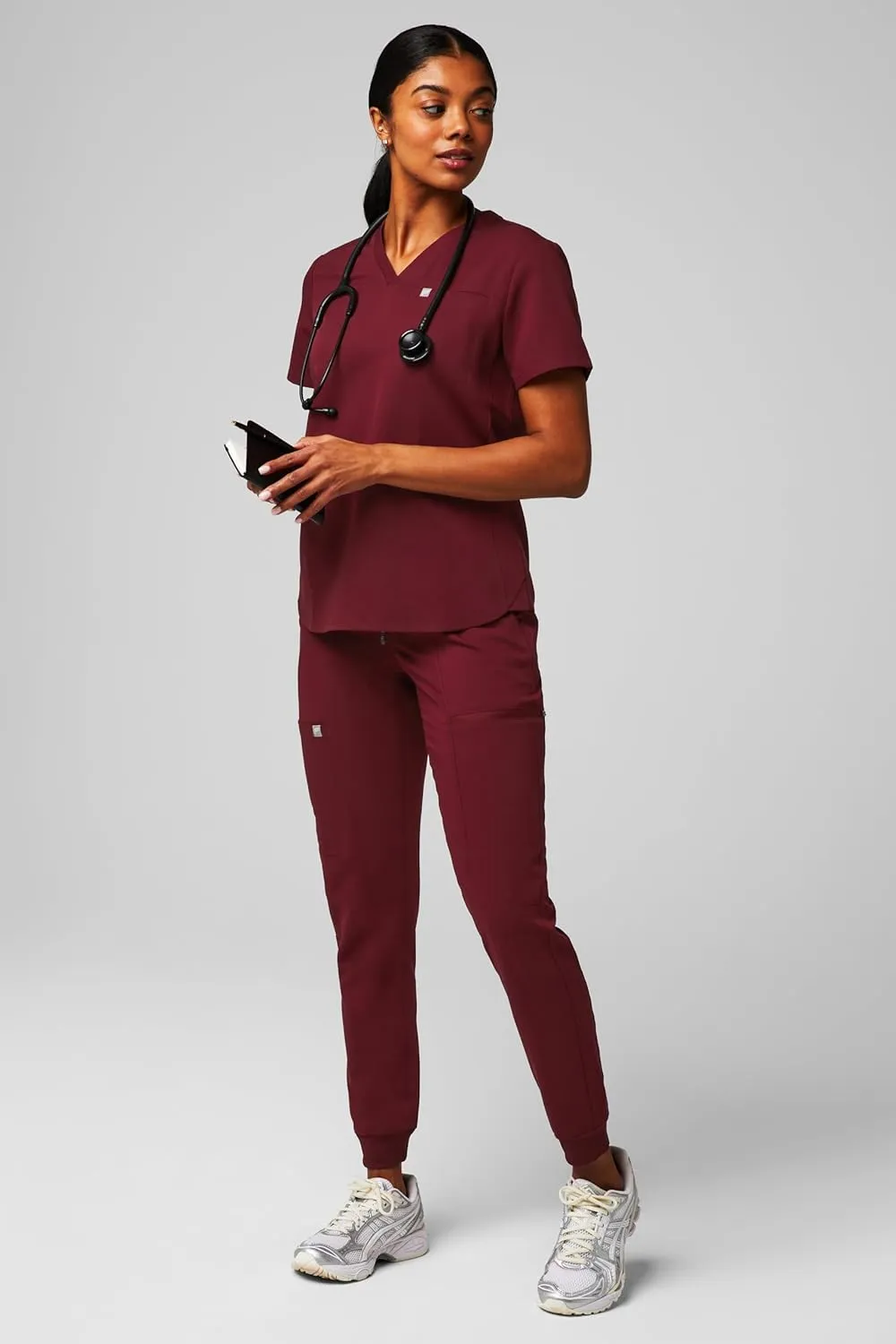 Fabletics Women's Vital 1-Pocket Scrub Top - MotionTech, Wrinkle-Resist, Chest Pocket, Anti-Shrink, Semi-Slim Fit