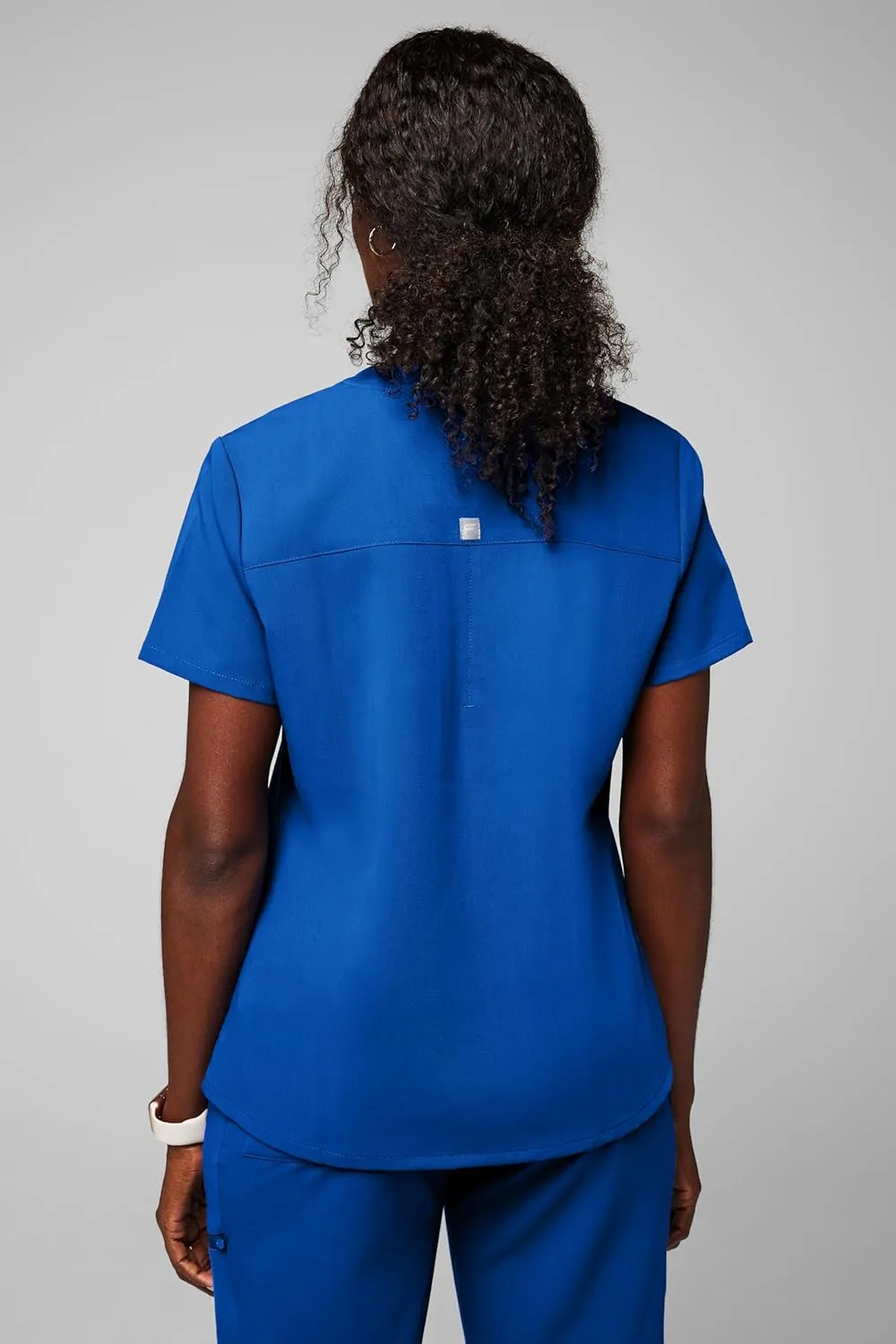Fabletics Women's Vital 1-Pocket Scrub Top - MotionTech, Wrinkle-Resist, Chest Pocket, Anti-Shrink, Semi-Slim Fit