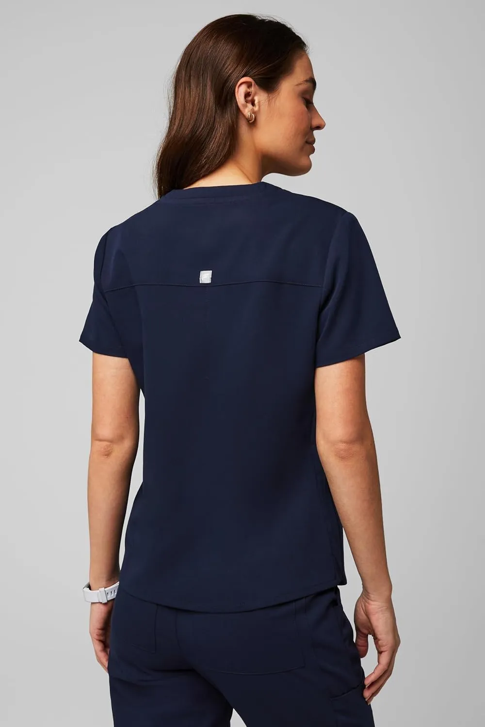 Fabletics Women's Vital 1-Pocket Scrub Top - MotionTech, Wrinkle-Resist, Chest Pocket, Anti-Shrink, Semi-Slim Fit