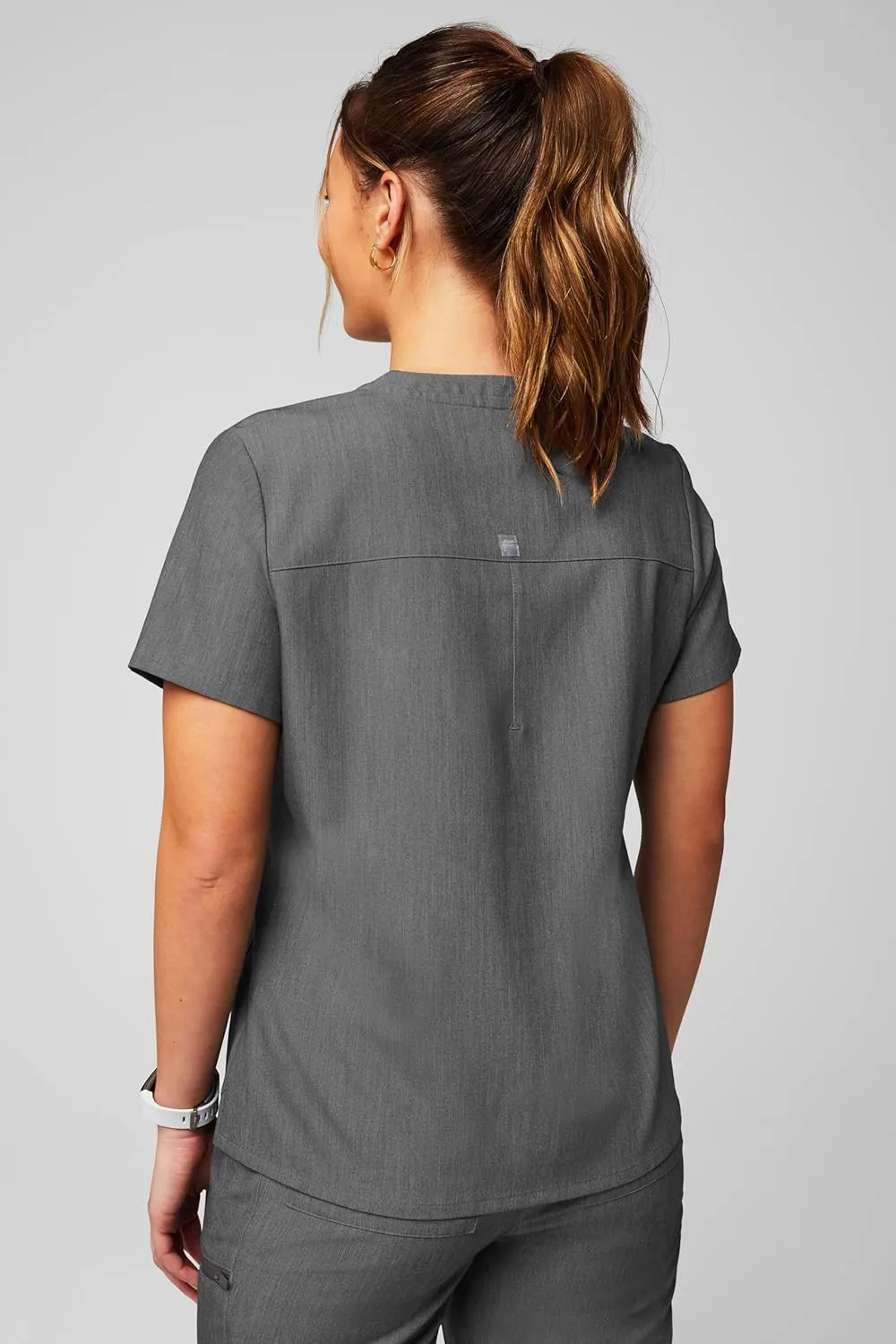 Fabletics Women's Vital 1-Pocket Scrub Top - MotionTech, Wrinkle-Resist, Chest Pocket, Anti-Shrink, Semi-Slim Fit