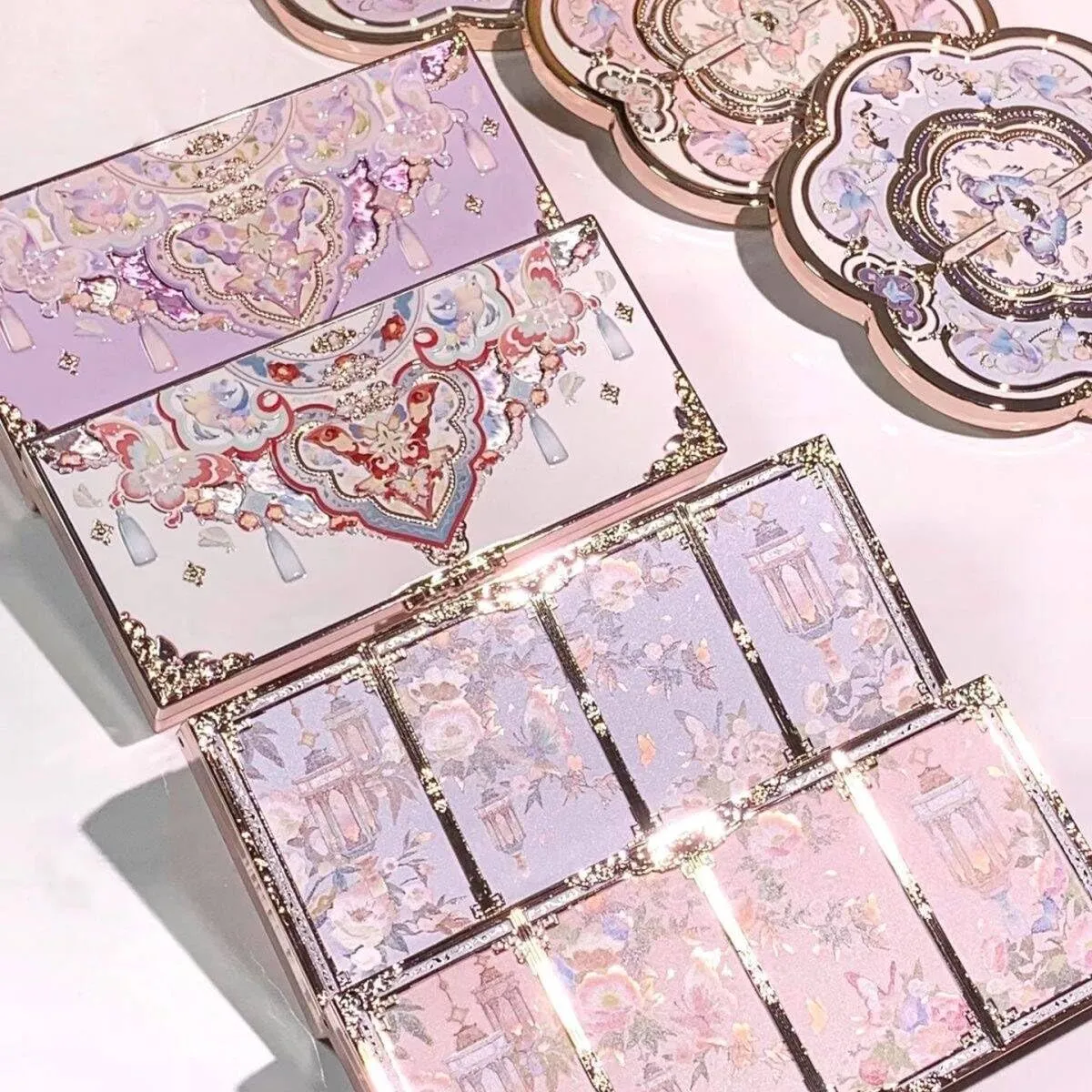 Flower Knows Midsummer Fairytales Five Color Pressed Glitter Eyeshadow Pearl (C03)