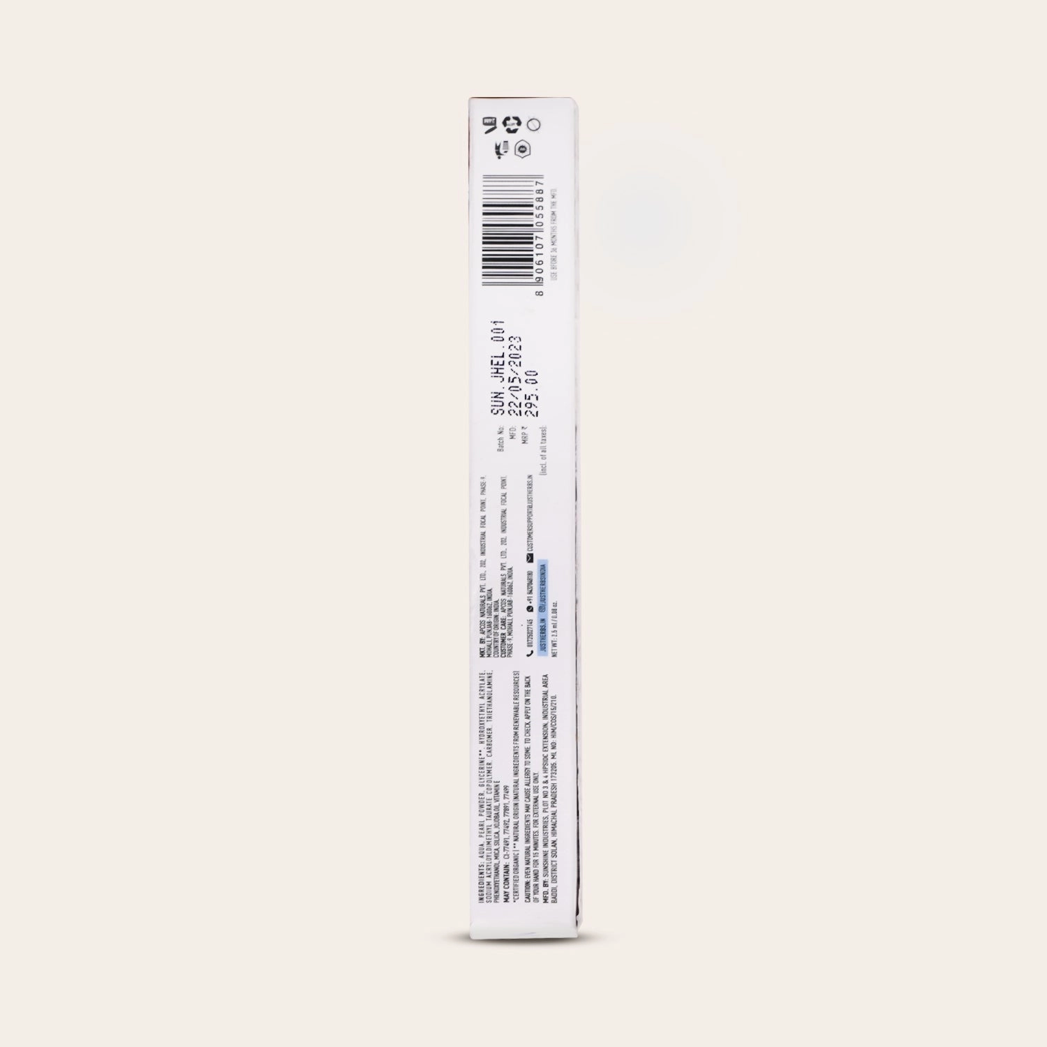Herb-Enriched Waterproof Eyeliner Organic with Jojoba Oil & Vitamin E -  Deep Black