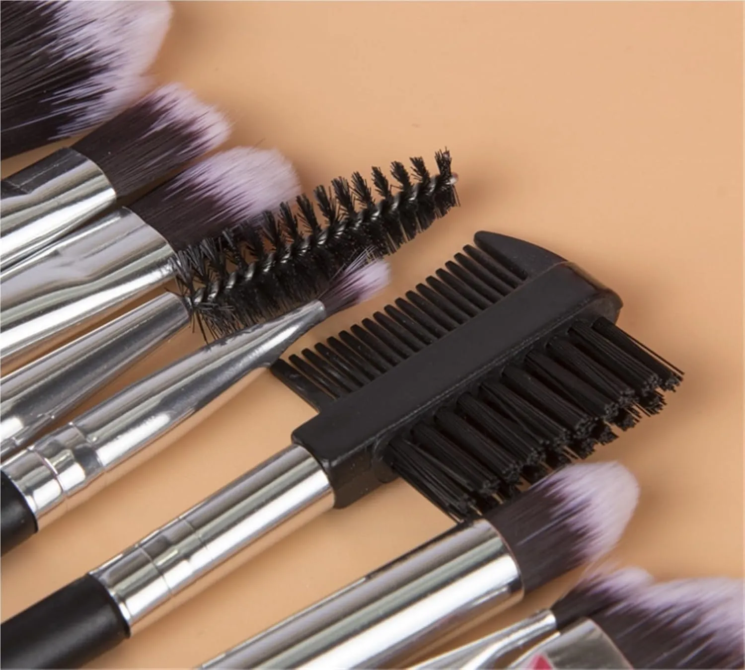 Make Up Brushes Set 12-Piece Makeup Brush Set with Box Suitable for Foundation Eyeshadow Contour Brush Set Makeup Tools Set(Pink)