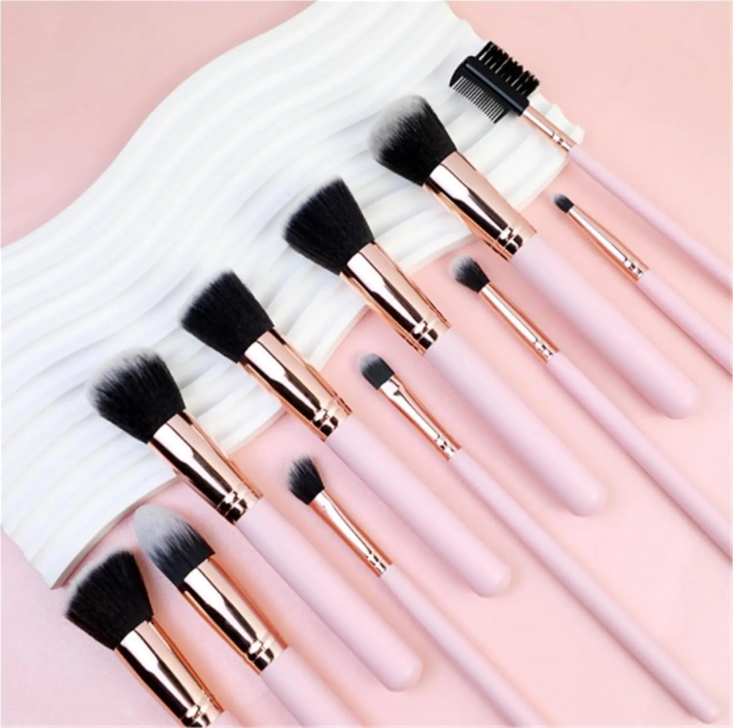 Make Up Brushes Set Makeup Brush Pink Wooden Handle, Face Contour Eyeshadow Concealer Makeup Brush Tool Makeup Tools Set(Pink-Brush Pack)