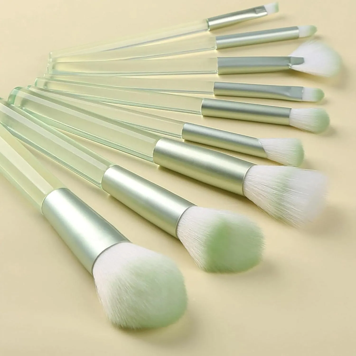 Makeup Brushes with Storage Case, 9 Pcs Professional Synthetic Flat Foundation Brush,Powder Blending Eyeshadow Contour Concealer Eyeliner Brush Set,Gifts for Mom