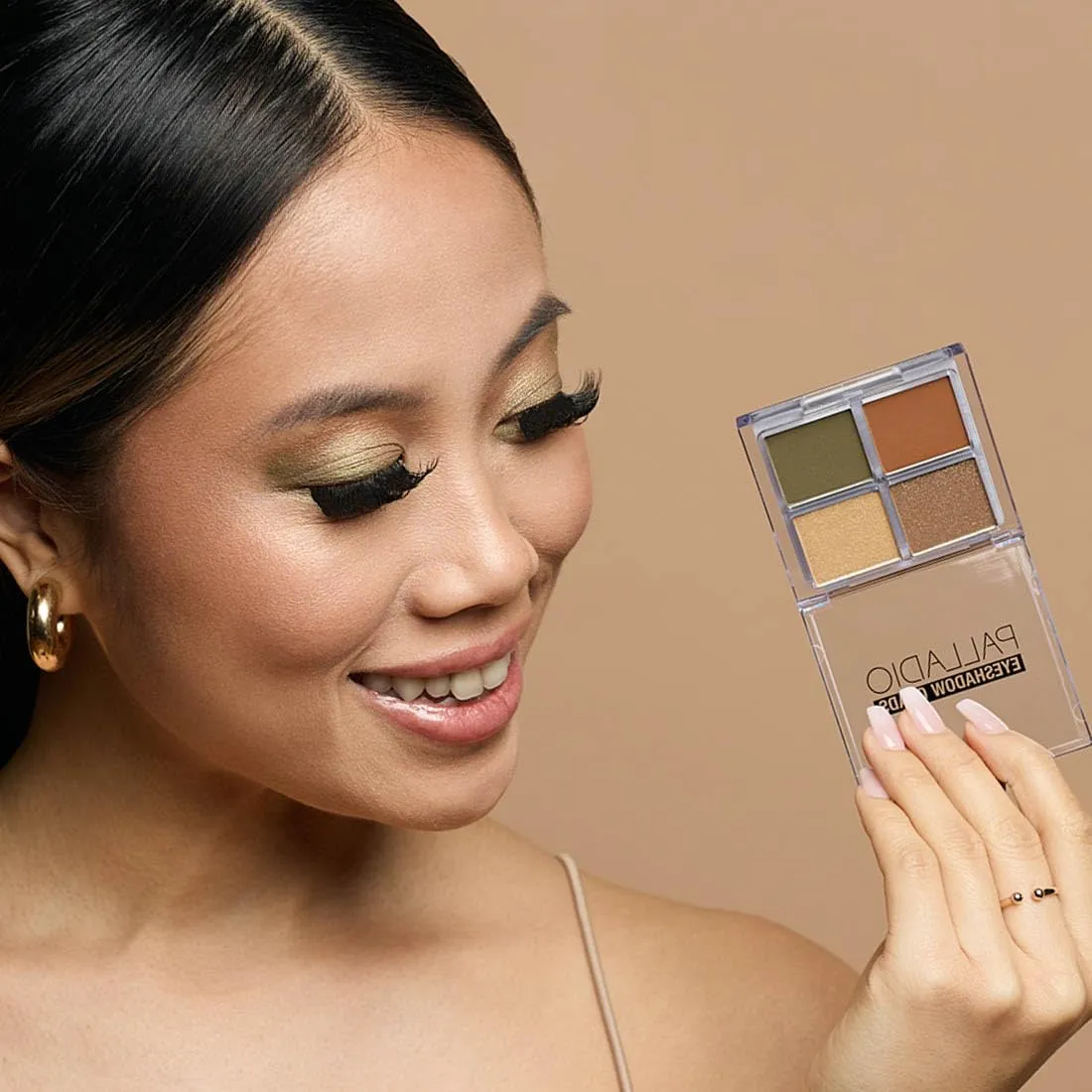 Palladio Eyeshadow Quads, Velvety Pigmented Blendable Matte, Metallic & Shimmer Finishes, Creamy Formula, Four Way Quad Eye Shadow Palette, Talc-Free (Gold Digger)