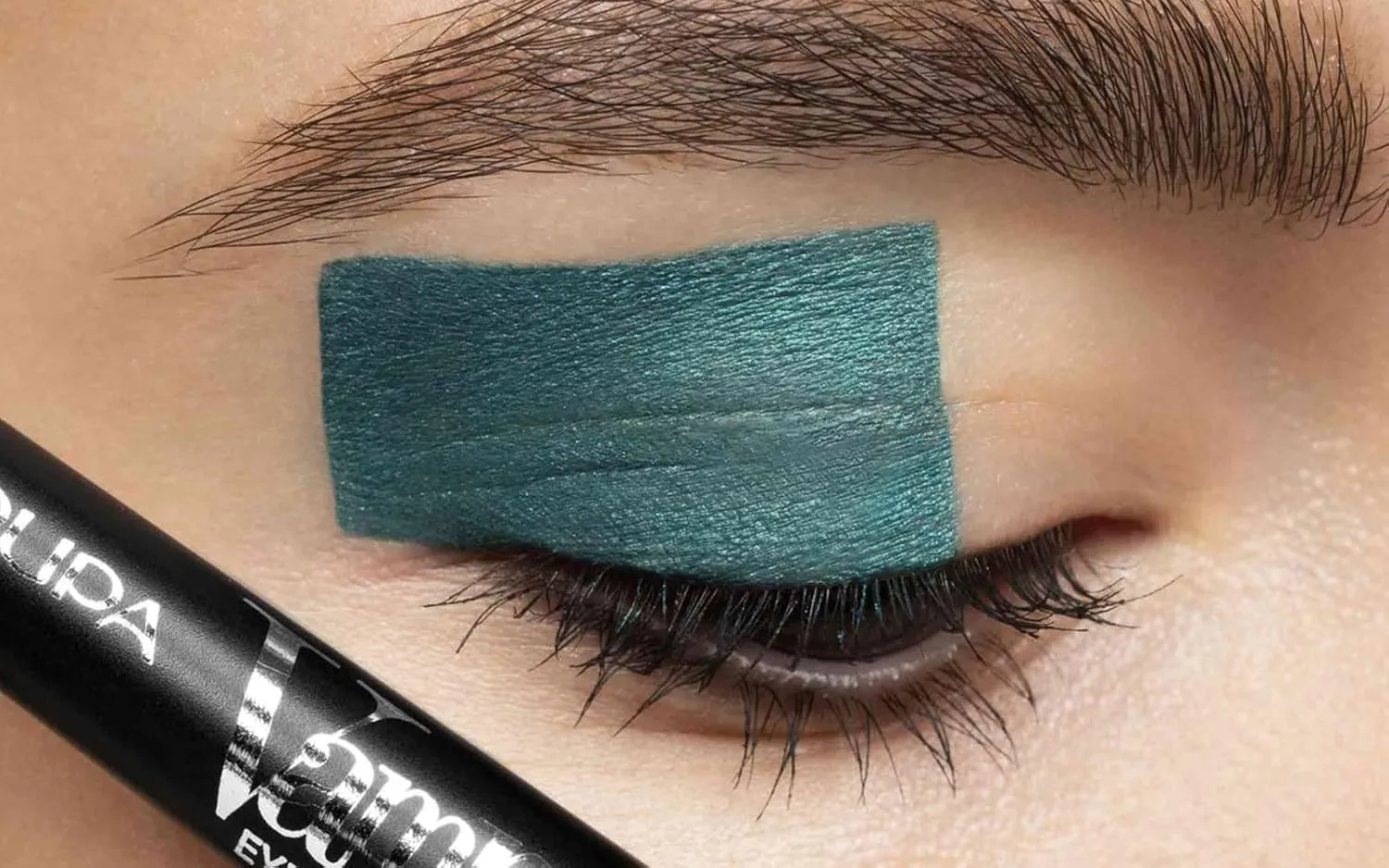 Pupa Milano Vamp! Waterproof Eye Pencil 304 Magnetic Emerald - Rich, Cream Liner Pencil to Make Eyes Pop - Long Lasting, Smudge, Tear, Sweat, and Waterproof Formula - 0.12 oz (Pack of 2)