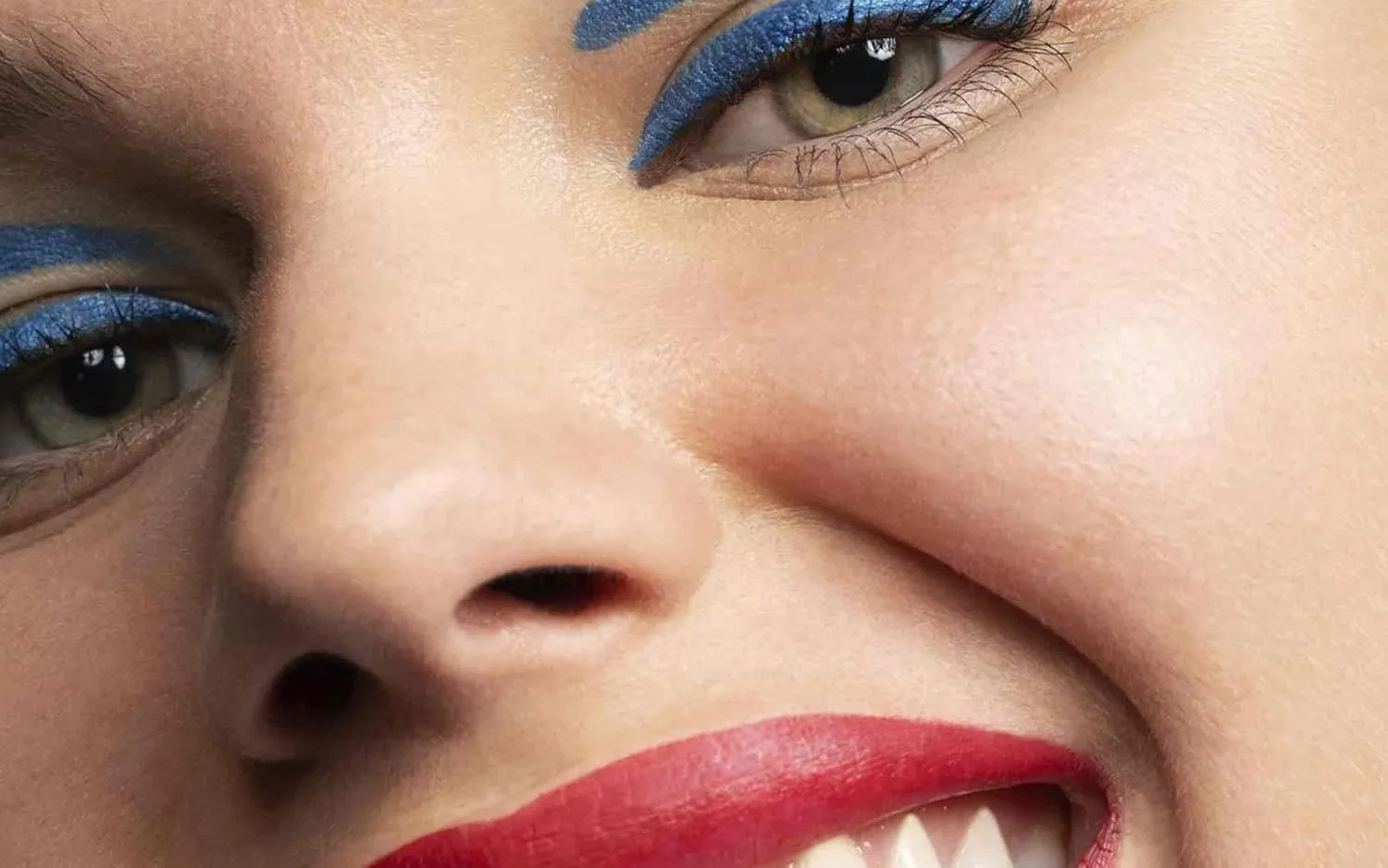 Pupa Milano Vamp! Waterproof Eye Pencil 403 Eccentric Blue - Rich, Cream Liner Pencil to Make Eyes Pop - Long Lasting, Smudge, Tear, Sweat, and Waterproof Formula - 0.12 oz (Pack of 2)
