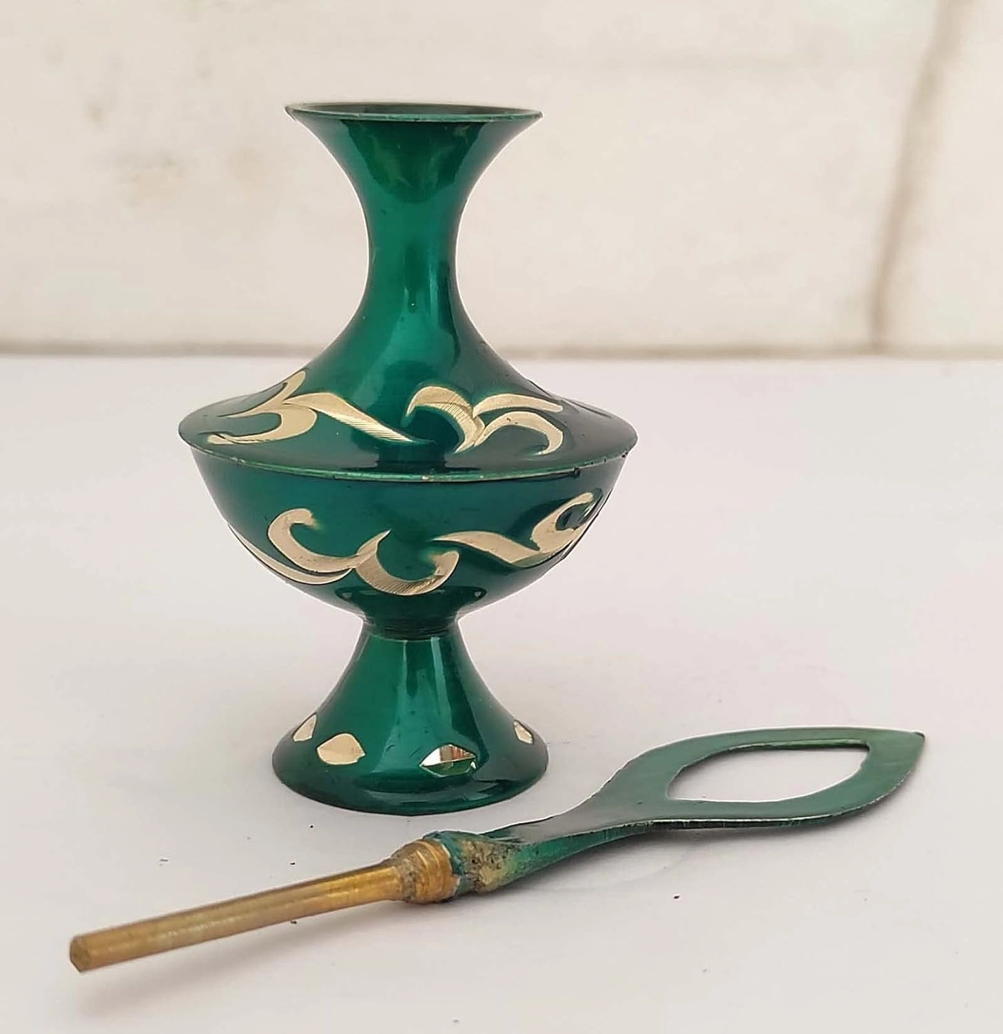 Sharvgun Surmadani Old Antique Pot Hand Bottle Surma Dani Islamic Design Eyeliner, Kajal Holder Brass Metal Make Up Accessoriese Without Surma Case Bottle-4" Tall Teal Green
