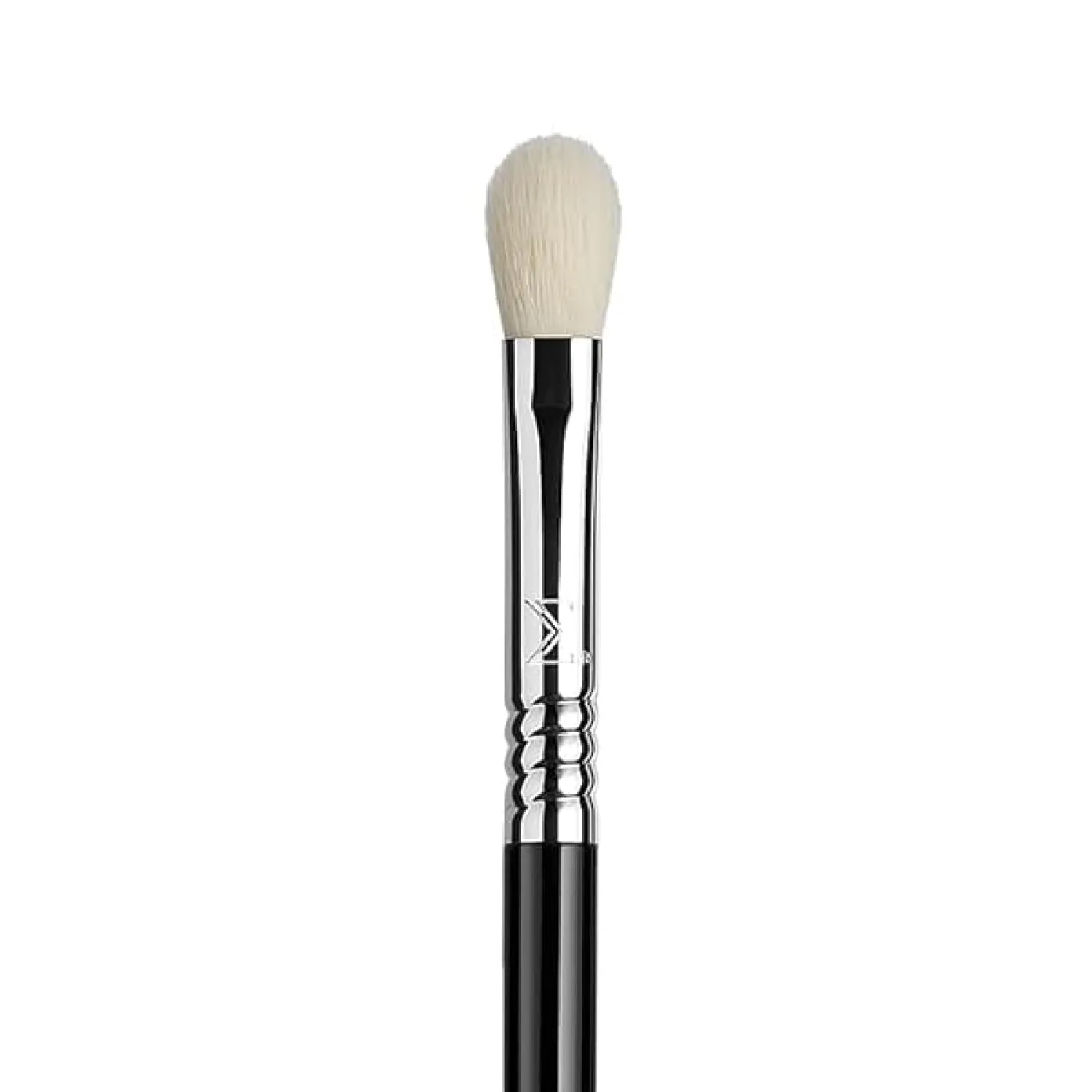 Sigma Beauty Professional E24 Diffused Blending Brush – Professional Eyeshadow Brush for Seamless Eyeshadow Blending, Softens Dramatic Edges & Harsh Lines for a Well Blended Effect (1 Brush)