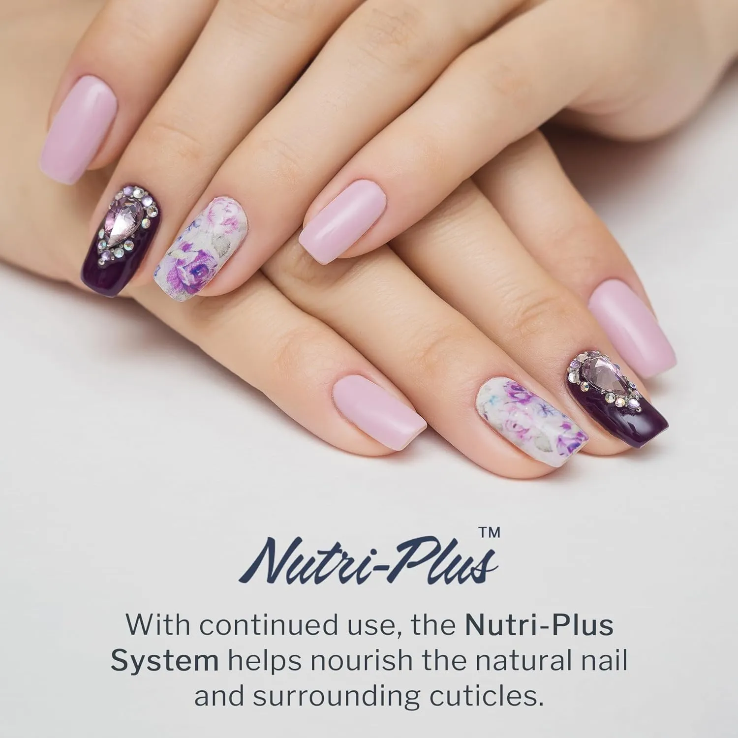 SNS Nail Dip Powder, Gelous Color Dipping Powder - Manhattan (Metallics Gray/Silver, Shimmer) - Long-Lasting Dip Nail Color Lasts 14 Days - Low-Odor & No UV Lamp Required - 1 OZ