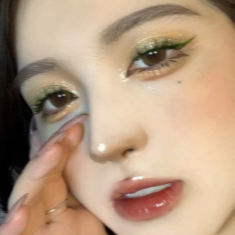 Ultra-fine Colored Eyeliner