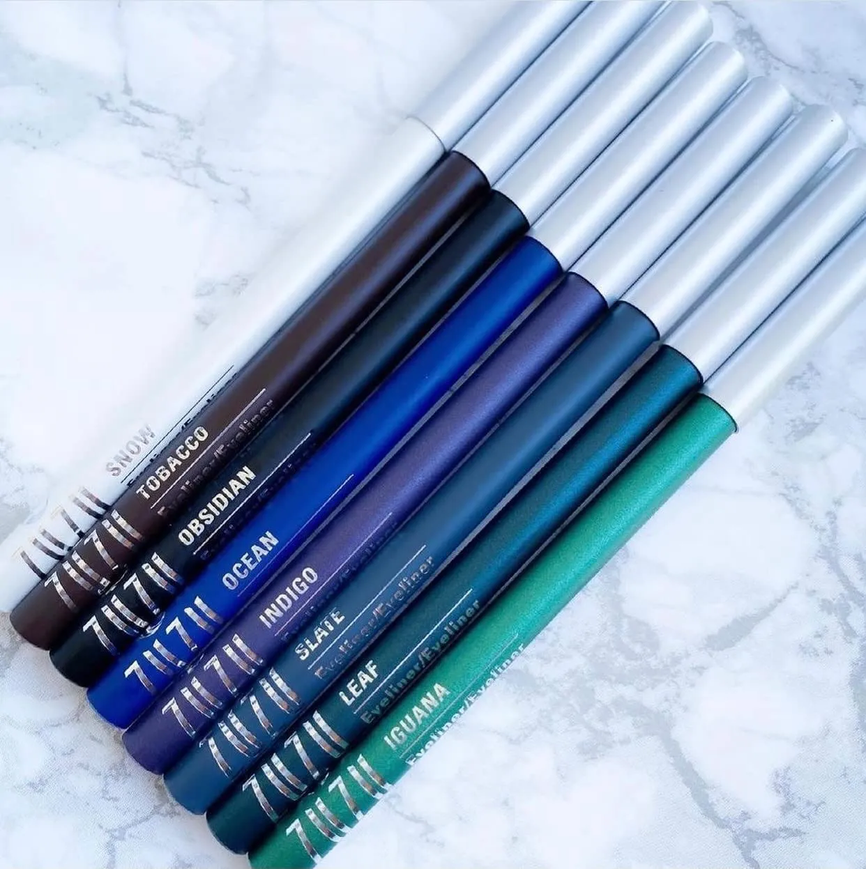Zuzu Luxe Eye Defining Pencil Eyeliner (Ocean- Navy), Ophthalmologist tested, Hypoallergenic and water-resistant liner